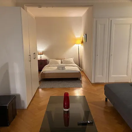 Appartement Specious In Down With View Lausanne