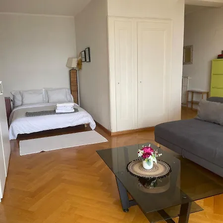 Specious In Down With View Appartement *